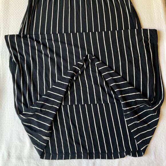 Green Envelope Los Angeles Women Long Skirt Size M Black White Striped Stretchy - Picture 7 of 8